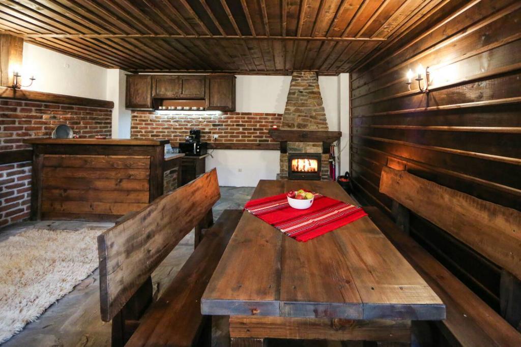 Yancheva Guest House Delchevo Exterior photo